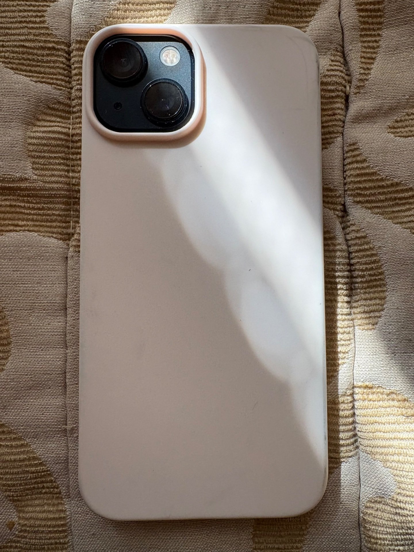 маска за iphone 13