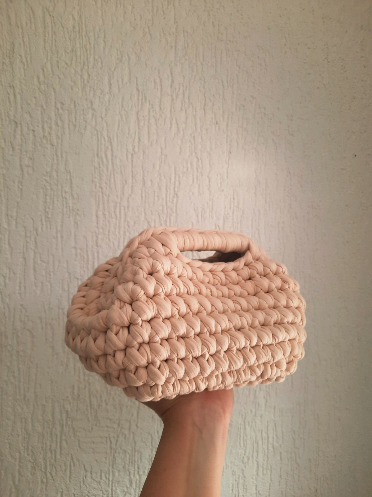 Рачно изработена чанта(Clutch bag)